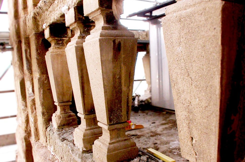 balaustrini di Pietraforte del campanile della Basilica di San Lorenzo
